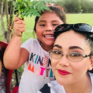 Meet your Posher, Marcela